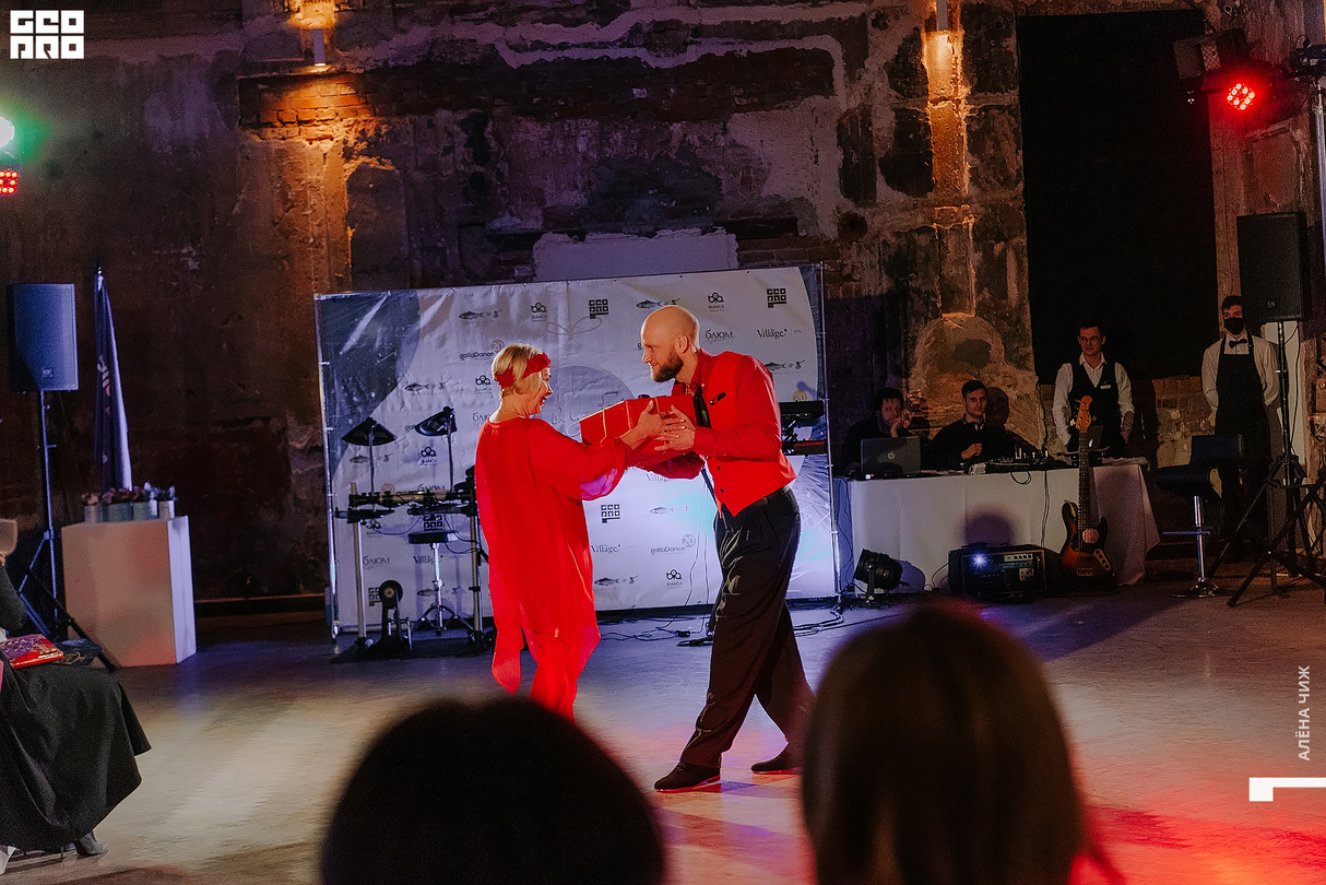 Голубой Огонёк by GallaDance Avantage 15