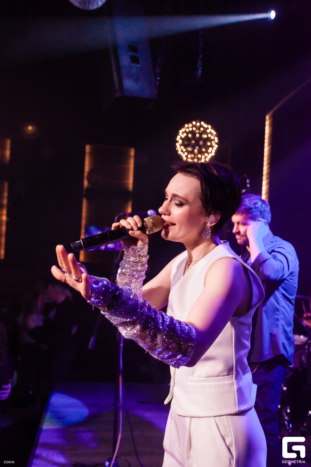 180-00-56-14-01-01-25- Zorin.jpg