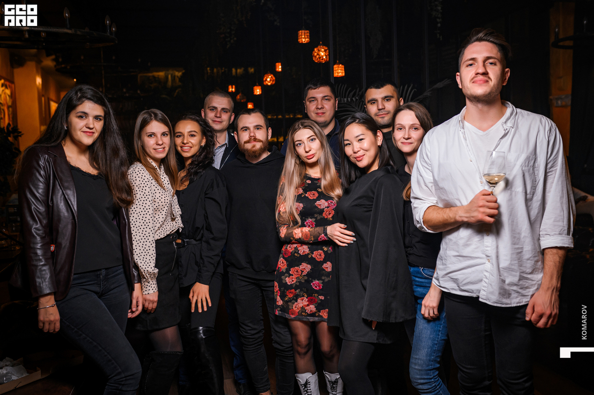 Суббота в SAXARA LOUNGE 19
