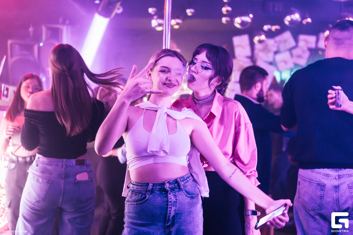 Friday Night 28