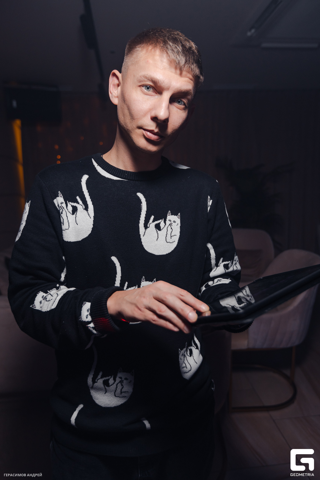 050 Place 26. 10.jpg