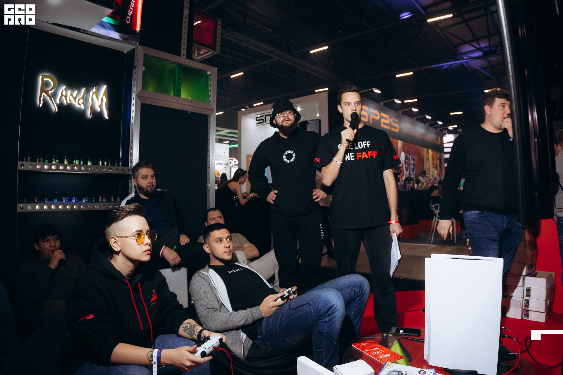 2022-12-11 15-48-11 @markovninart.jpg