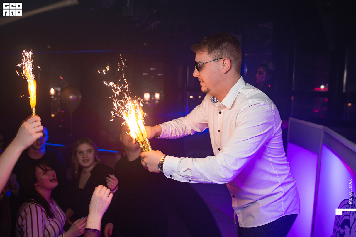 BLACK BIRTHDAY PARTY 10