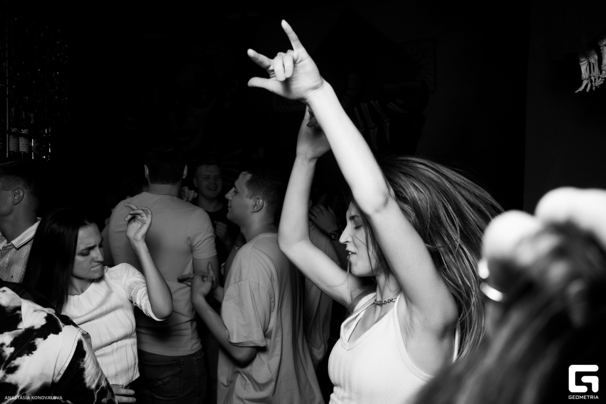 FIESTA DE CHICAS 29