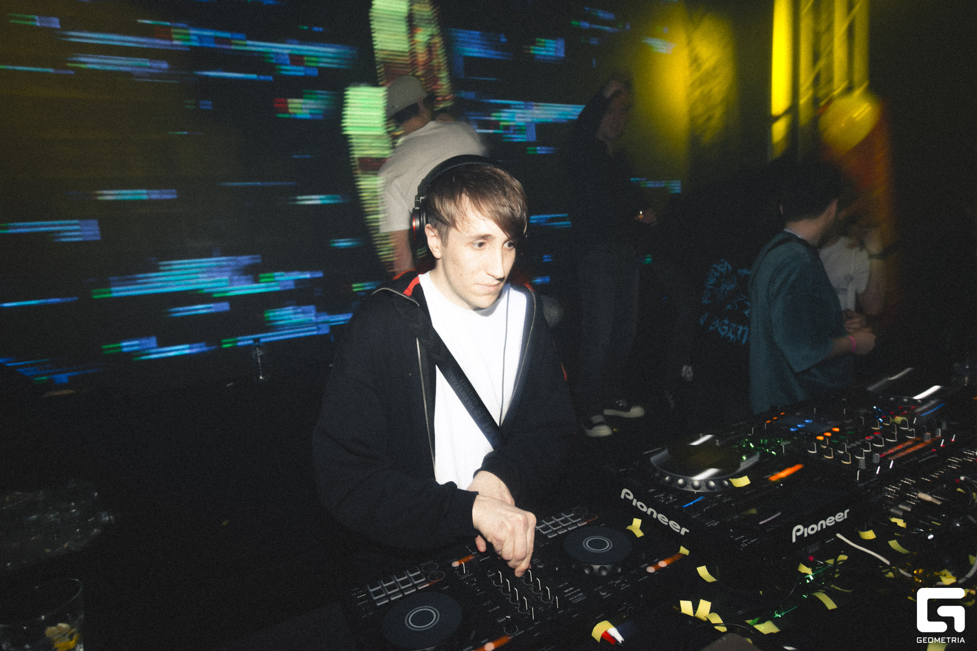 115 Repeat 10. 02.jpg