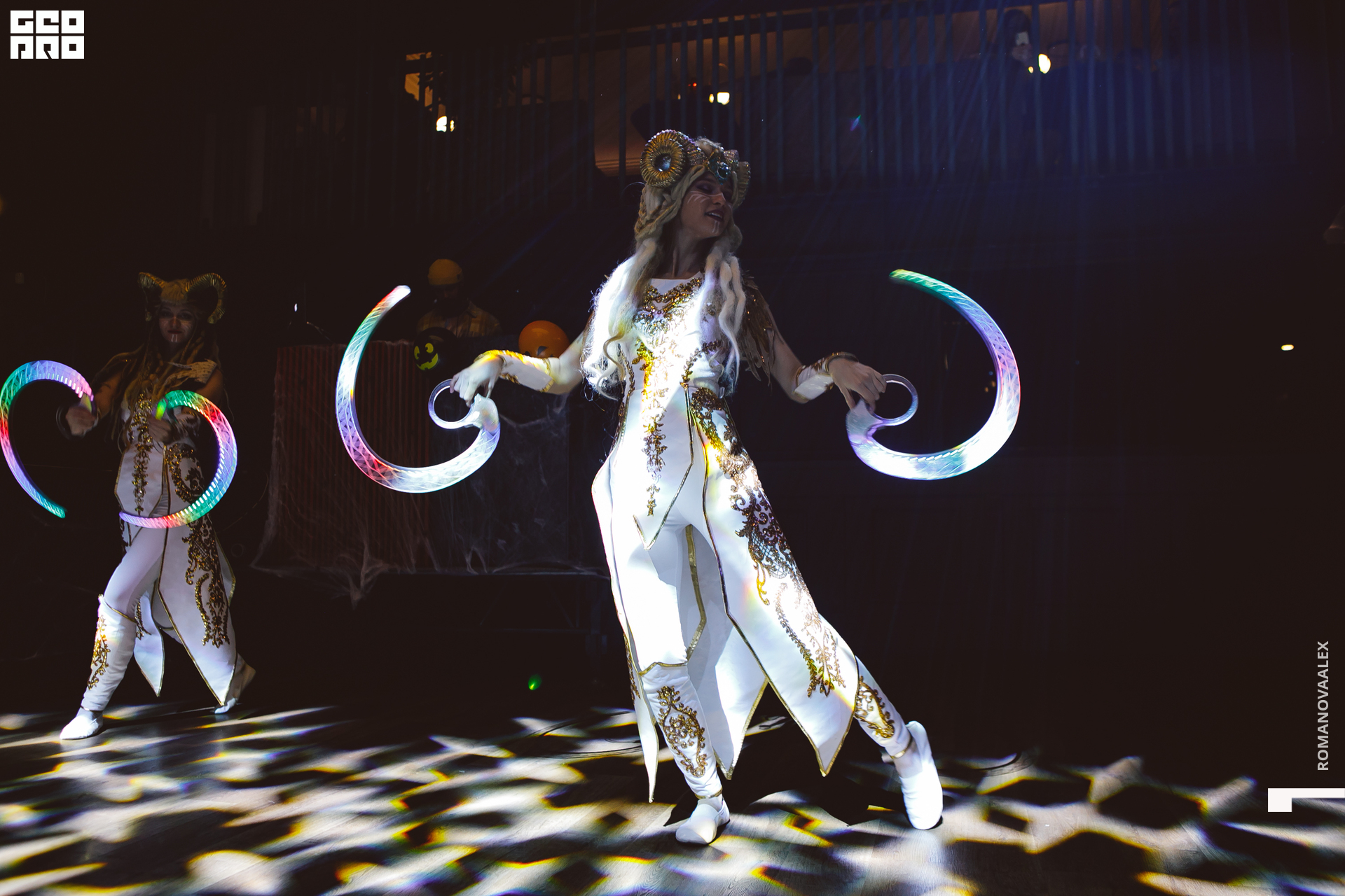 004 311022  014002 @romanovaalex.jpg