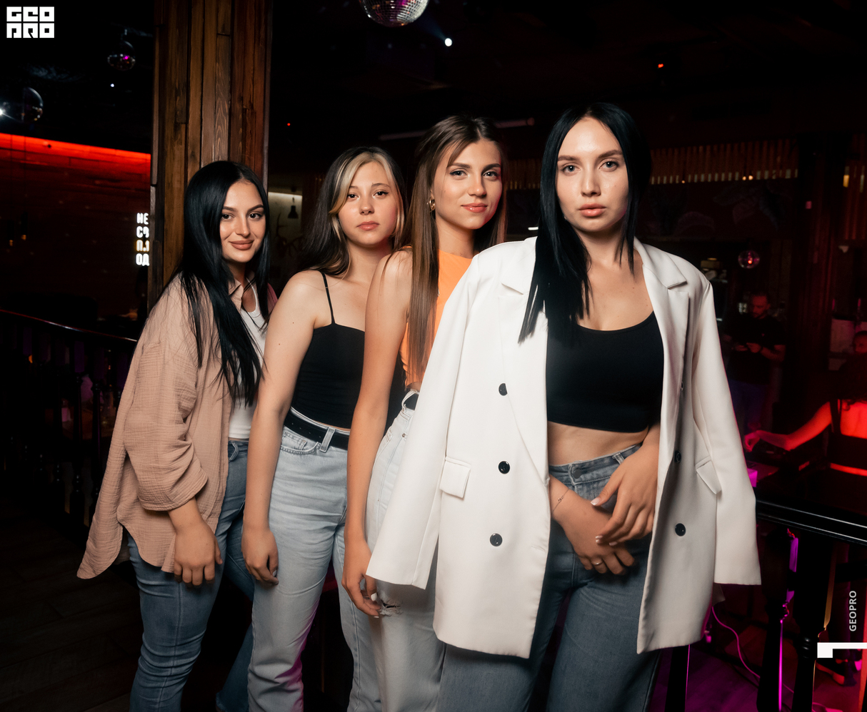 Weekend Party 27