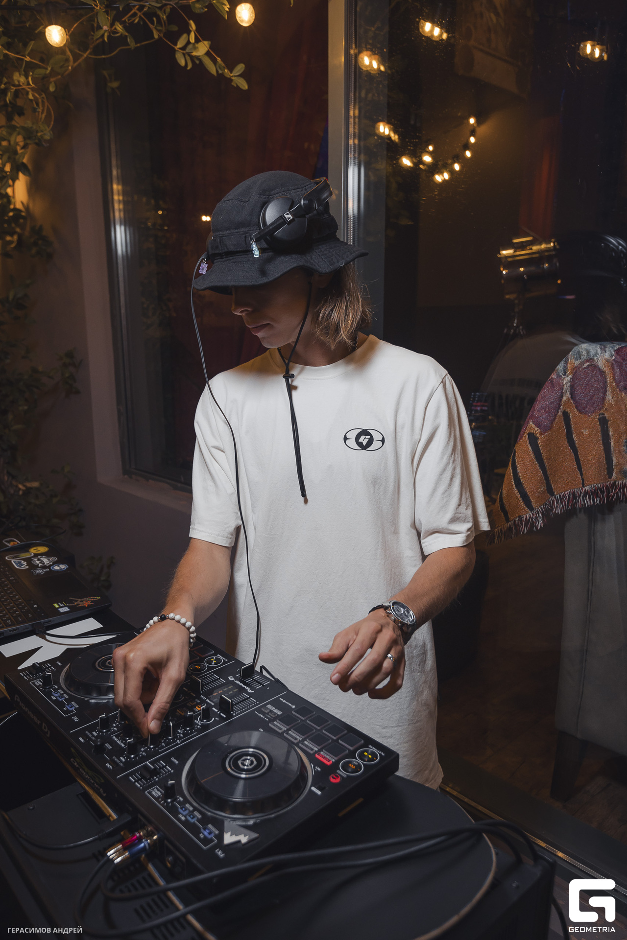 079 Hookah Place 7. 09.jpg