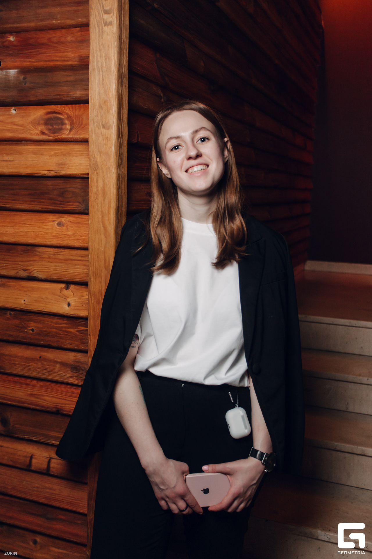 052-20-16-01-18-12-24- Zorin.jpg