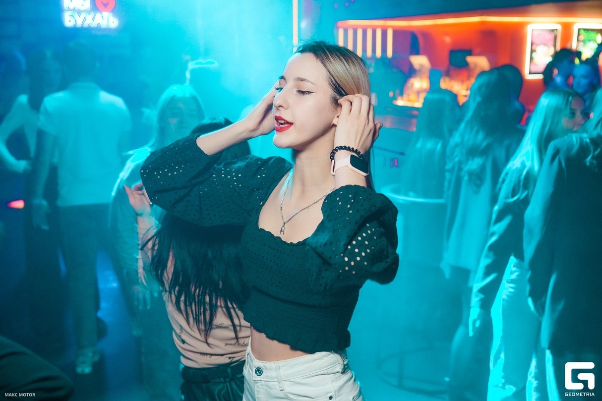 Saturday Night 18