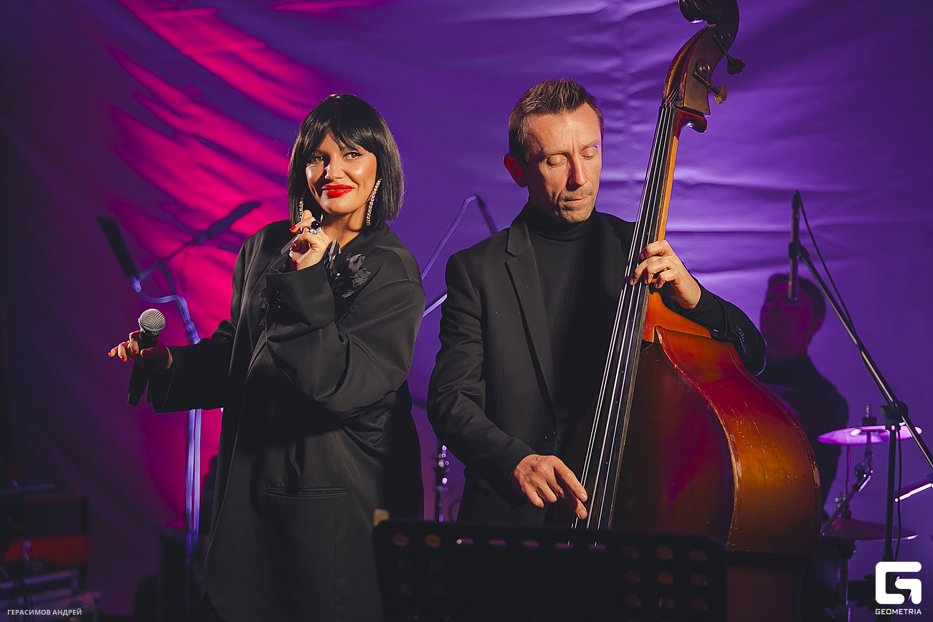 174 Red Arena 8. 02.jpg