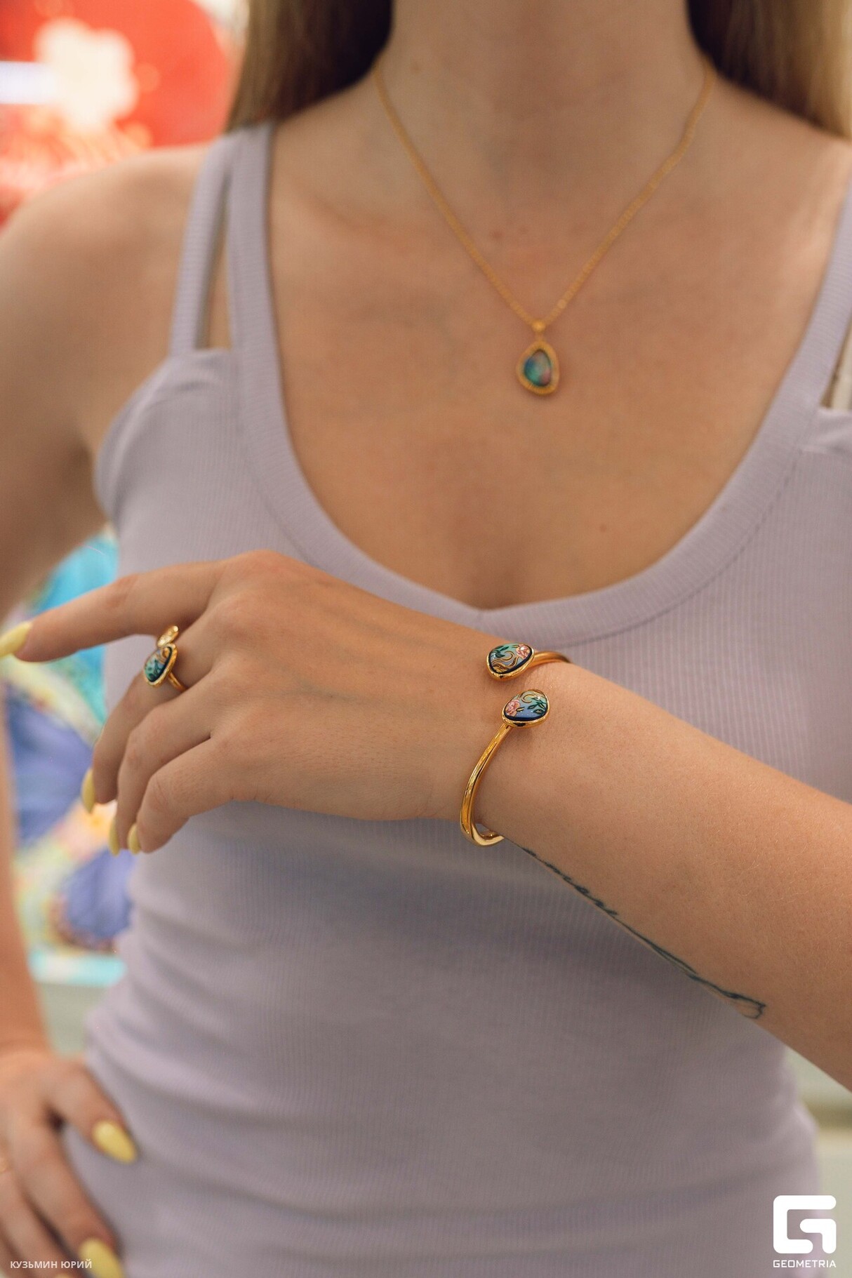 Shopping club в Frey Wille 21