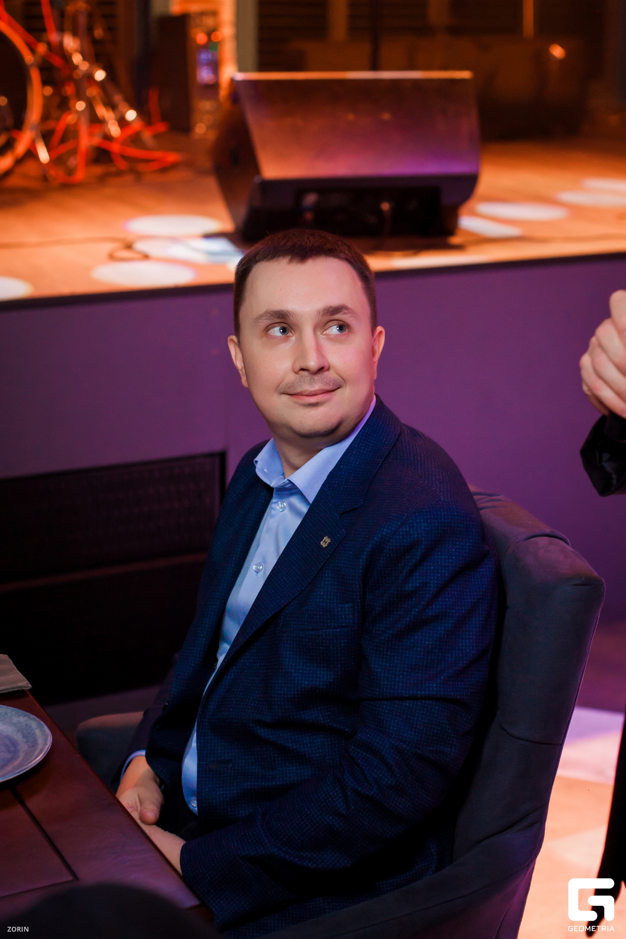 039-19-59-24-29-12-24- Zorin.jpg