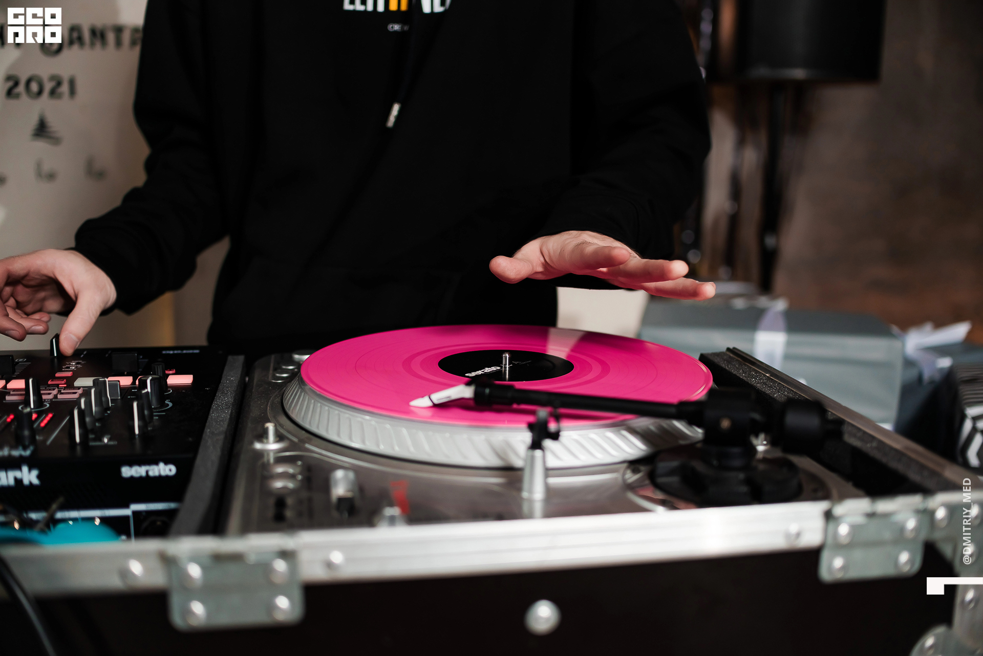 Фотограф @dmitriy_med   -0226.jpg