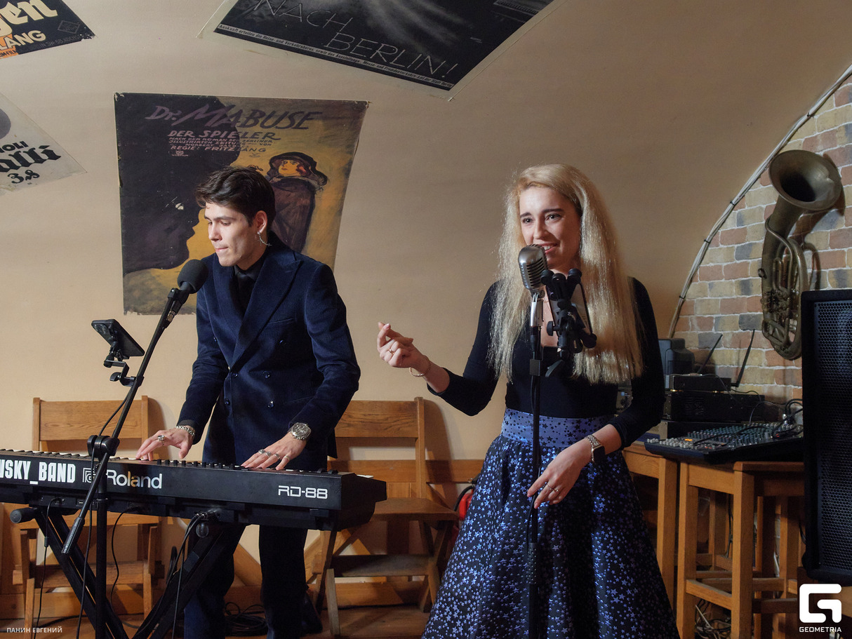 Вечеринка «СТИЛЯГИ» в ресторане BIER HAUS 14