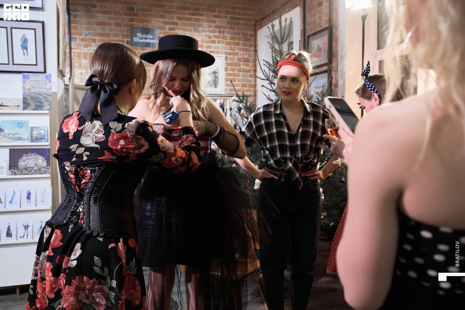 00166 - 2022-12-16 21.35.53 - Bratilov.jpg