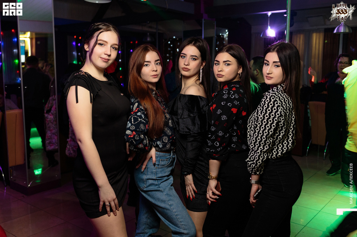 Суббота в Кафе-бар 333 20