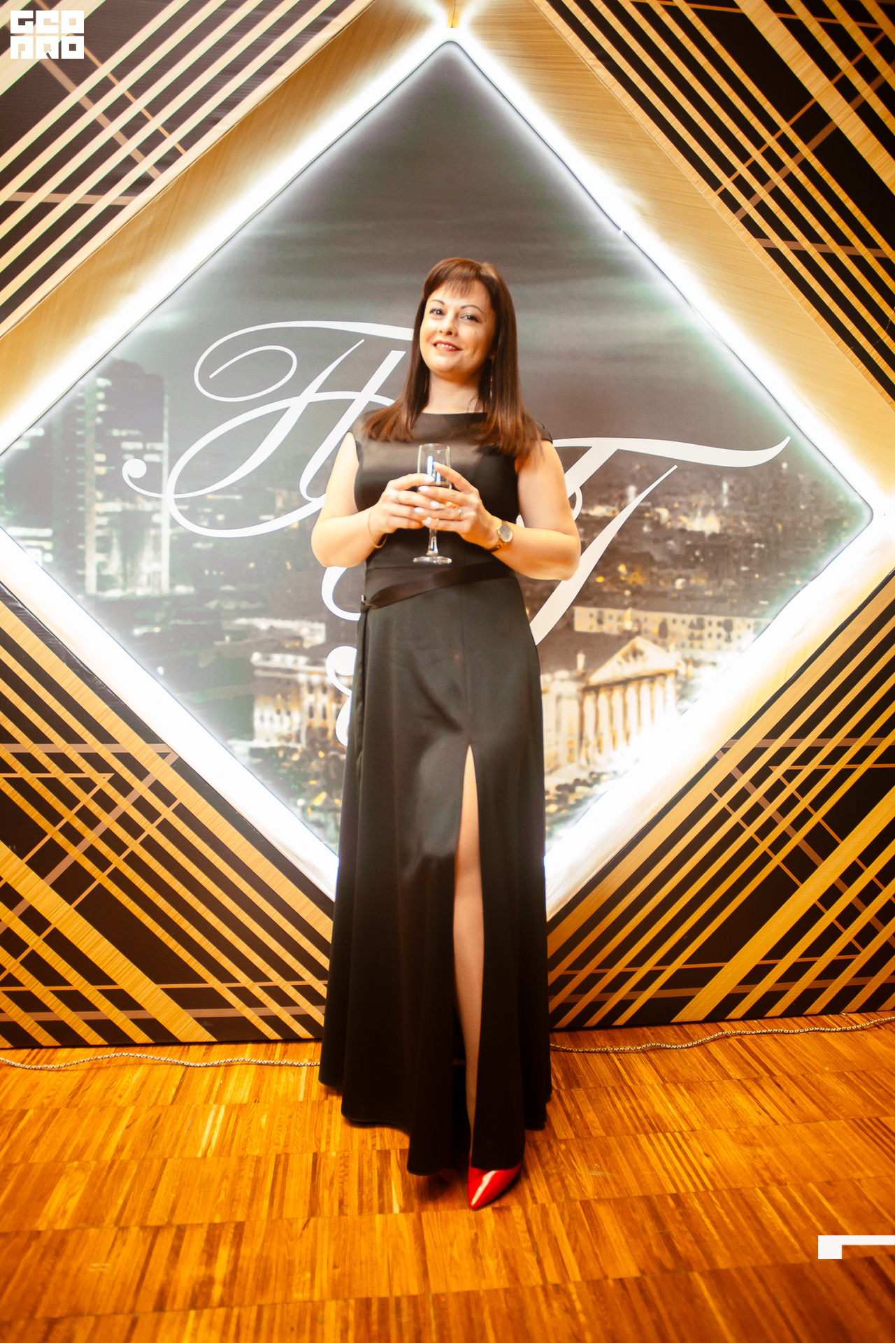 099_21-12-09 ISAEVA KASHIN SHVETS.jpg