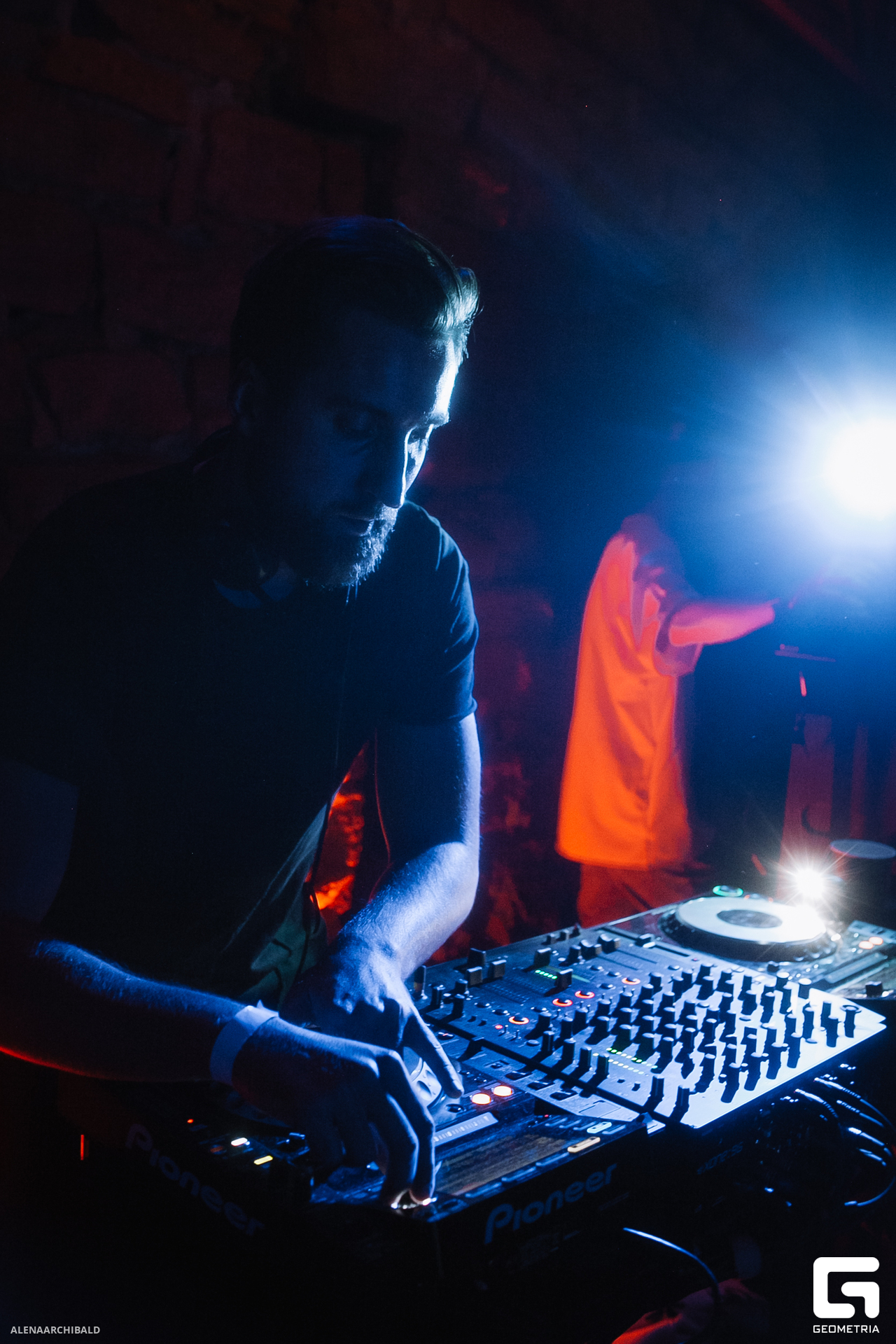 2023-07-15 00-21-46_alenaarchibald064.JPG