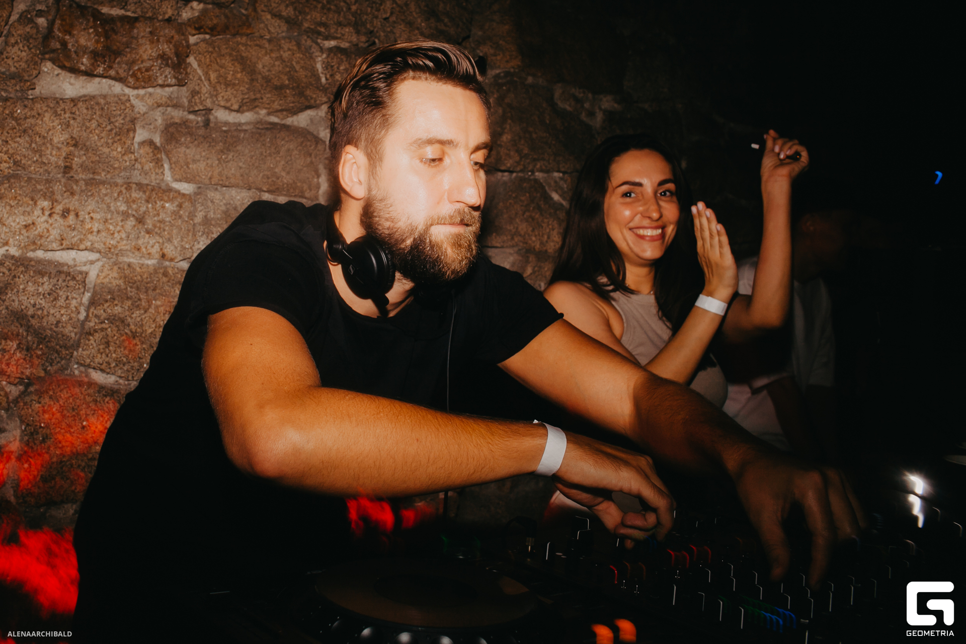 2023-07-15 00-21-46_alenaarchibald099.JPG