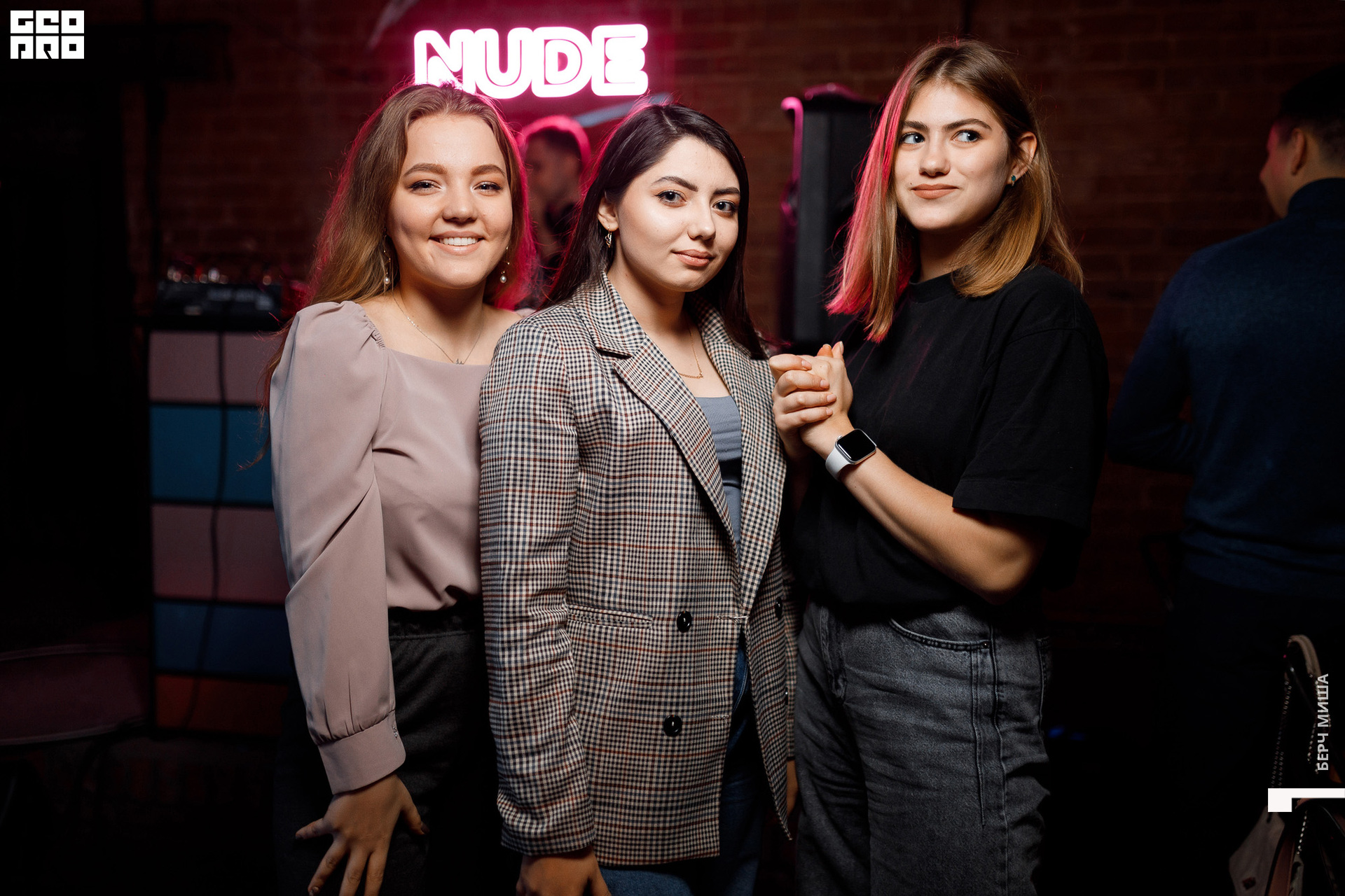 @misha.byorch 0015.jpg