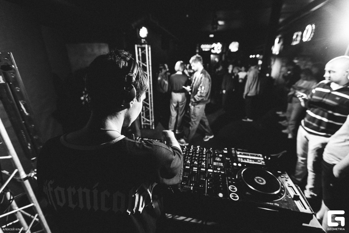 BACKSTAGE x ИСКРА 9