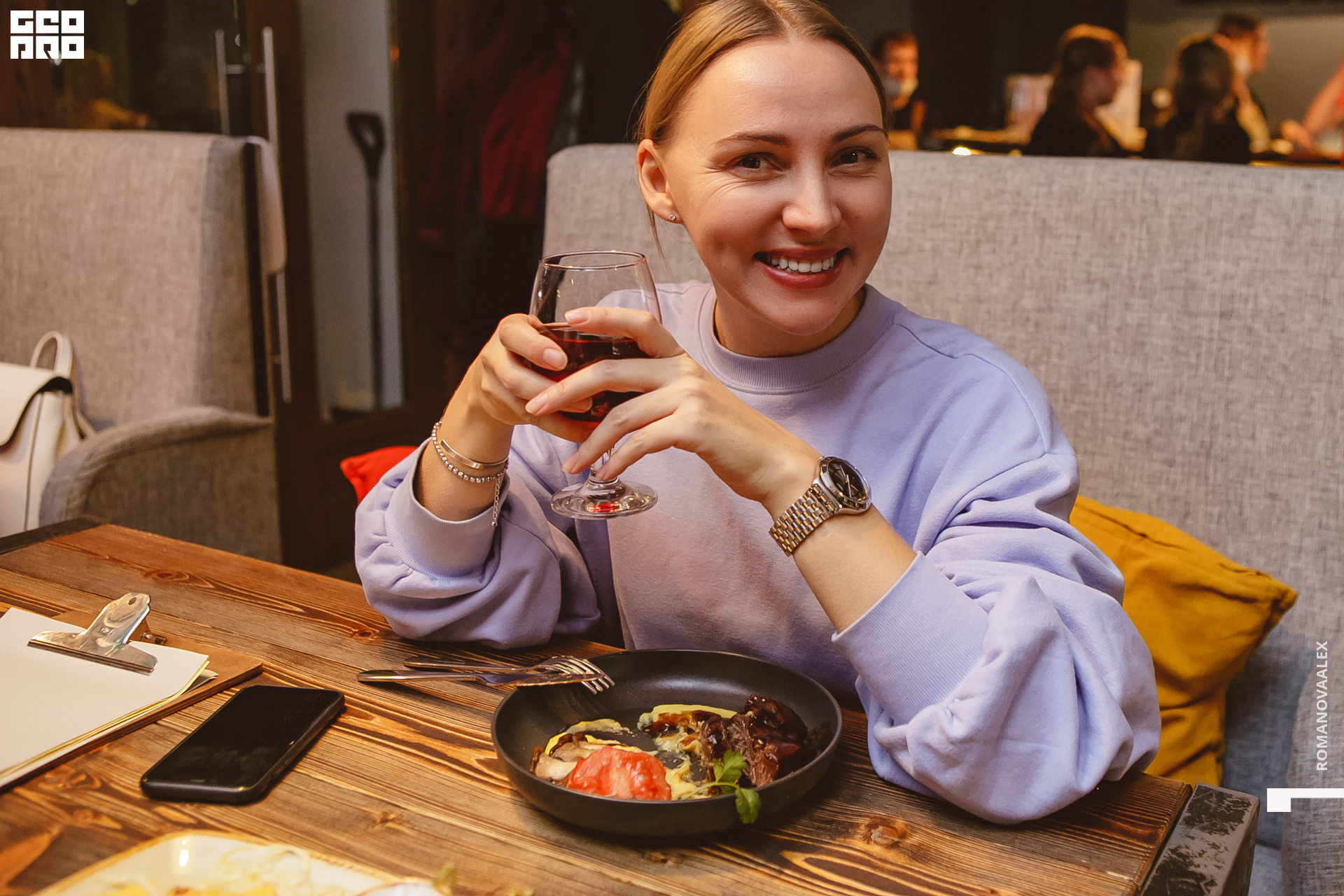 011  ale_romanova.jpg