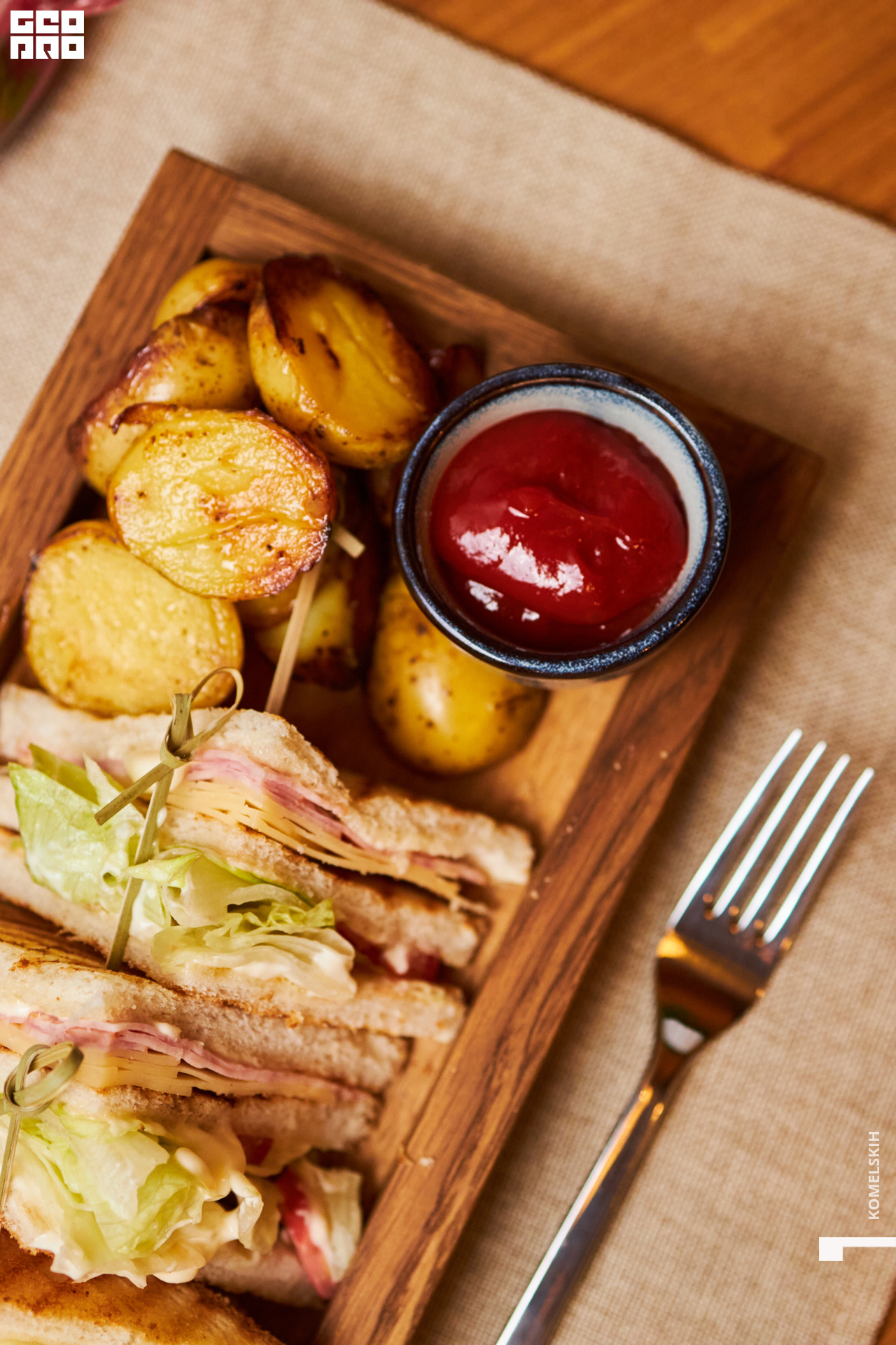 027-2022_12_02-19-20-10 - Komelskih.jpg