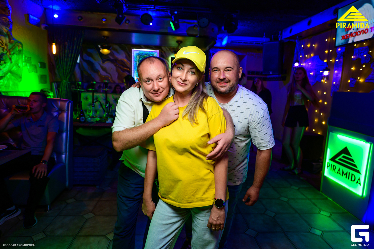Суббота в кафе "Пирамида" 29