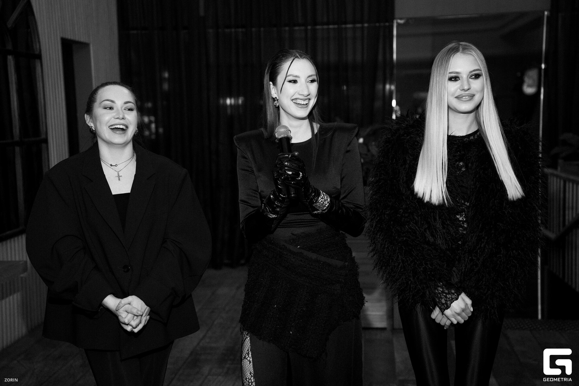 222-20-15-48-25-05-25- Zorin_resized.jpg