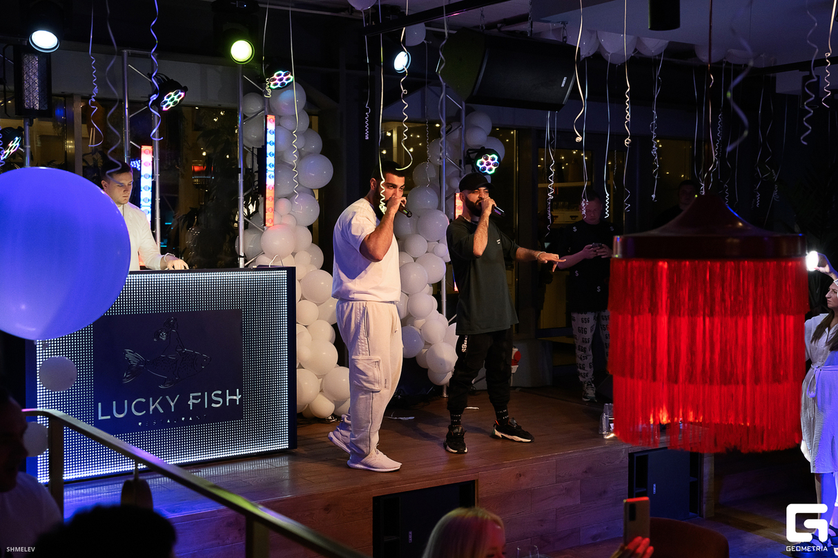 White Party! 17