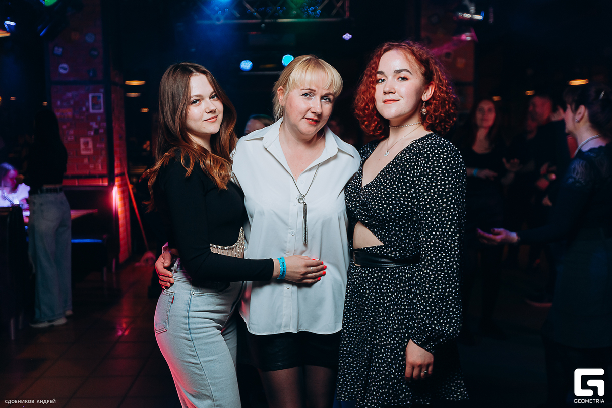 Свои да Наши - пятница 10