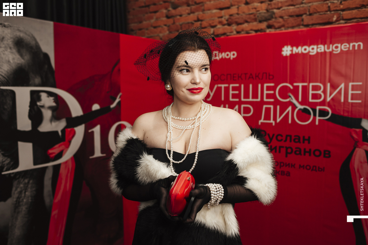 Моноспектакль Путешествие в Мир Диор с Русланом Миграновым 27