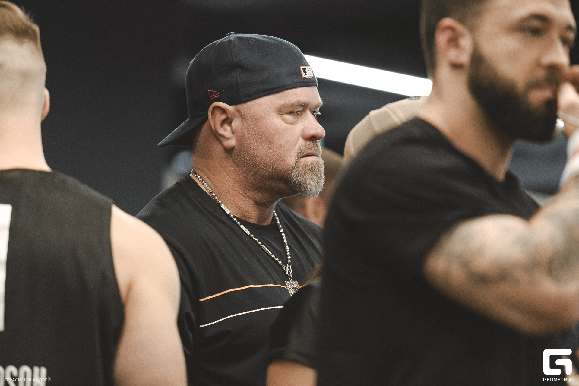 017 Dark Fit 10. 03.jpg