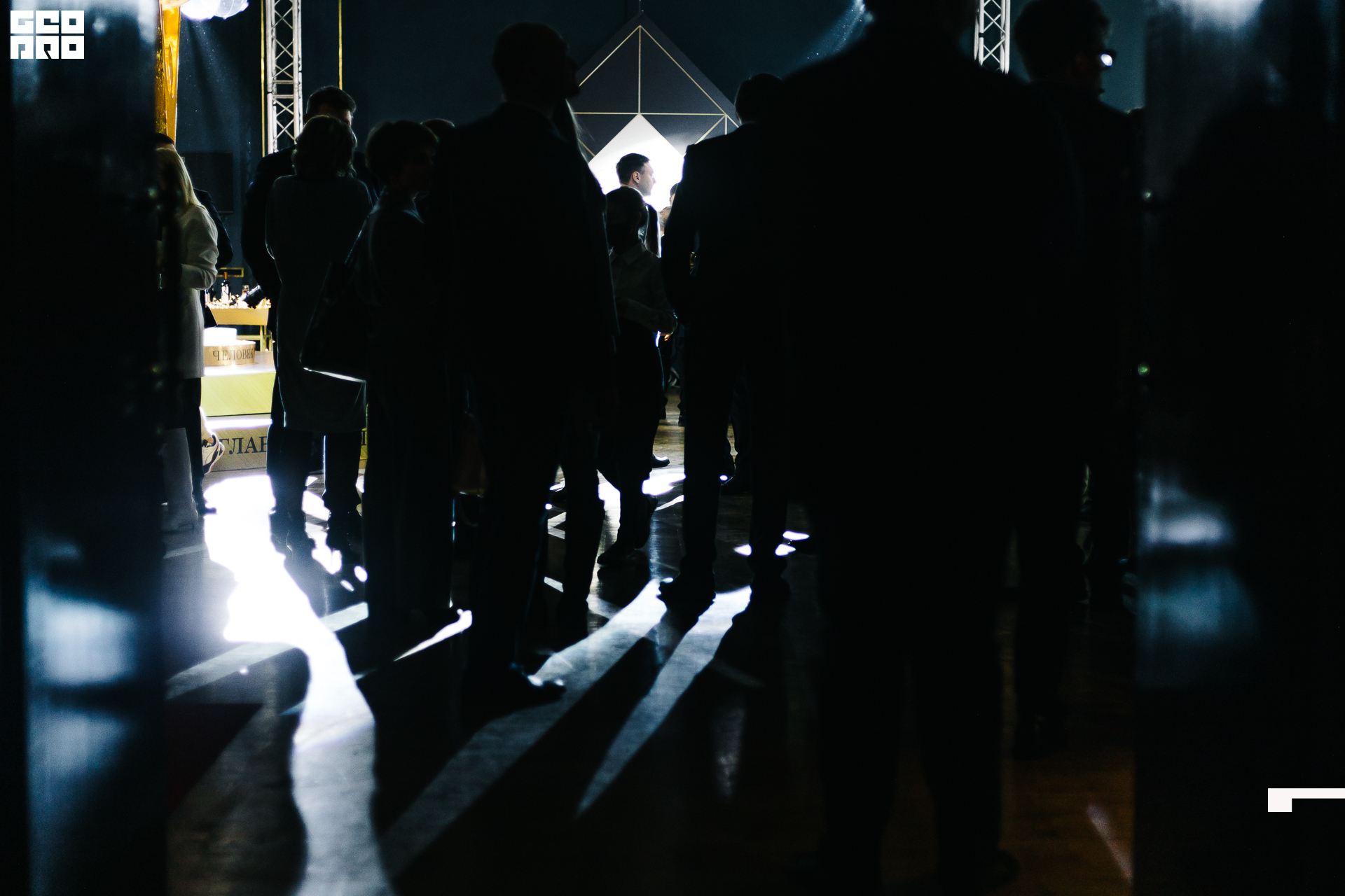 188_21-12-09 ISAEVA KASHIN SHVETS.jpg