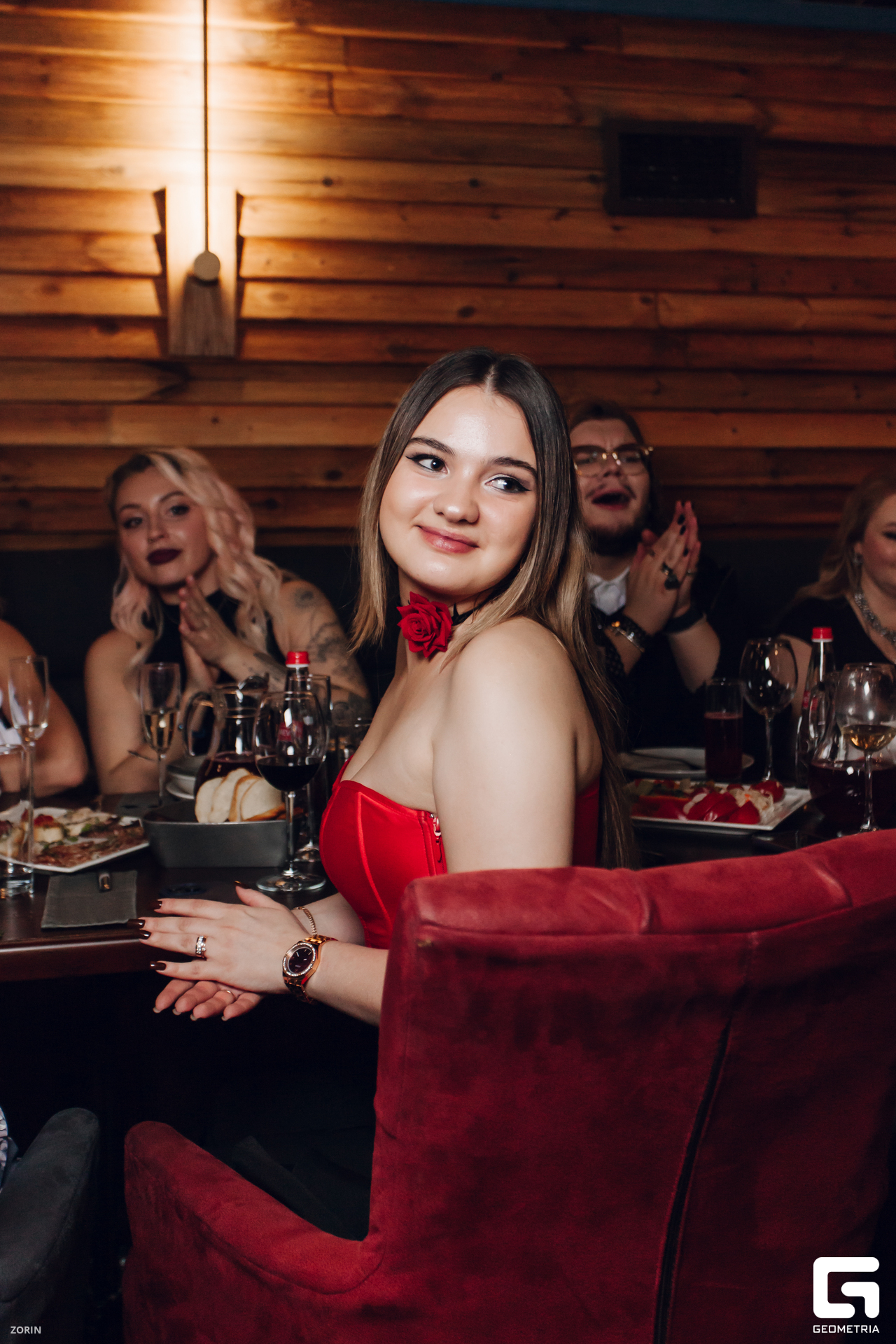 055-20-17-05-18-12-24- Zorin.jpg