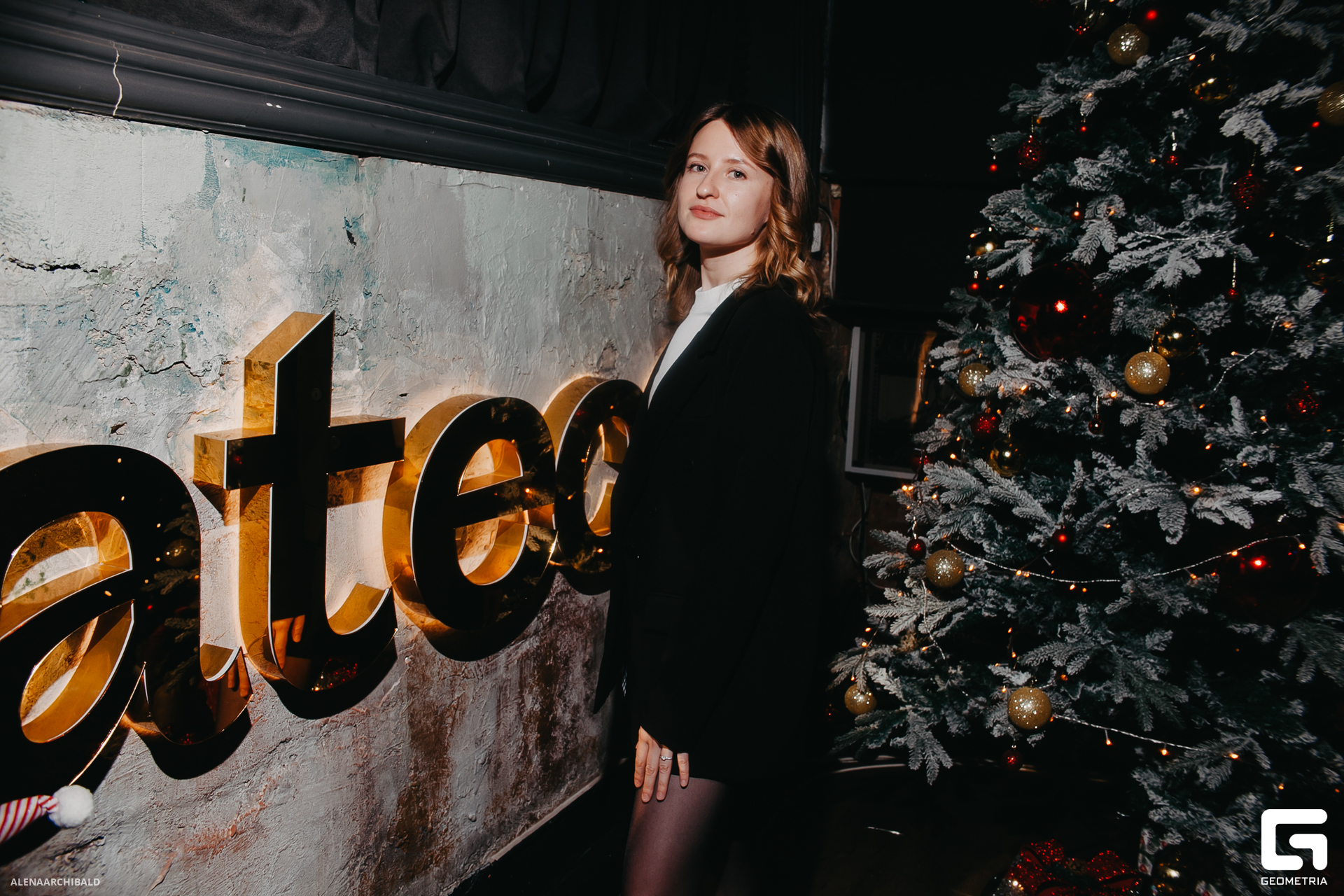 2023-12-08 20-00-38_alenaarchibald103.JPG