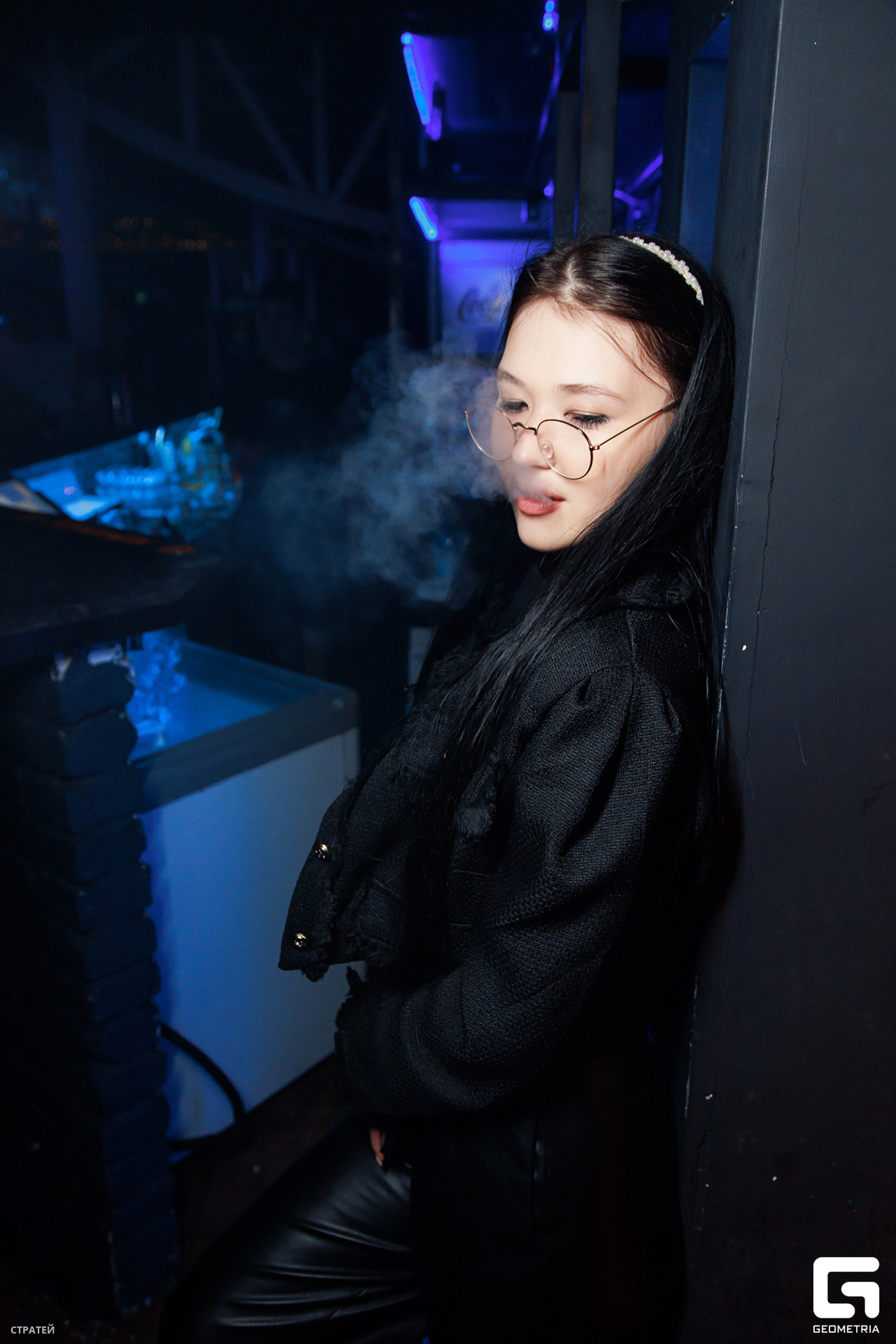 Bass & Light 8