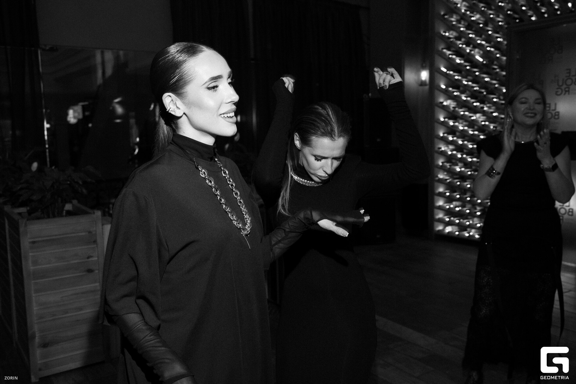 257-20-38-41-25-05-25- Zorin_resized.jpg