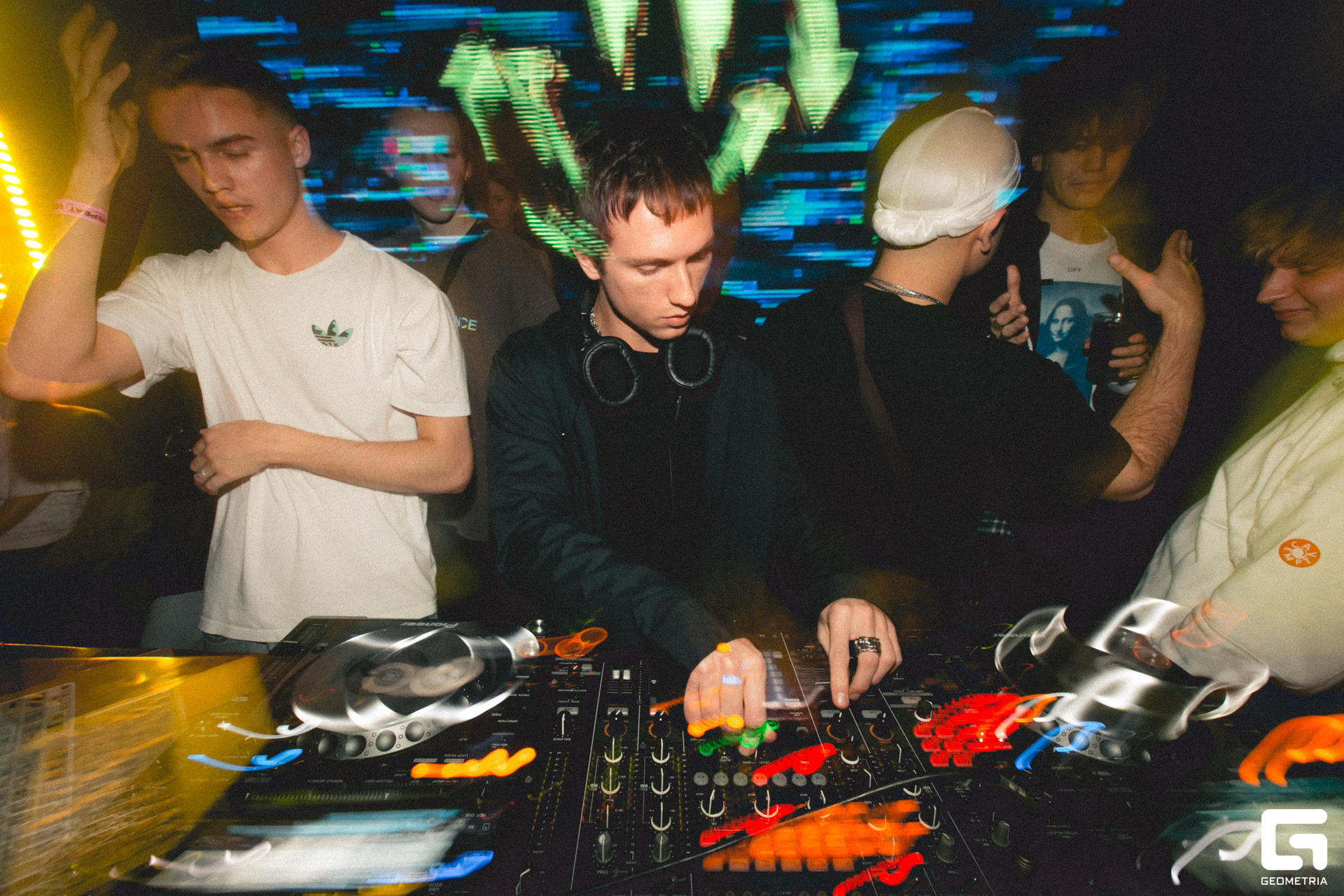 135 Repeat 21.10.jpg