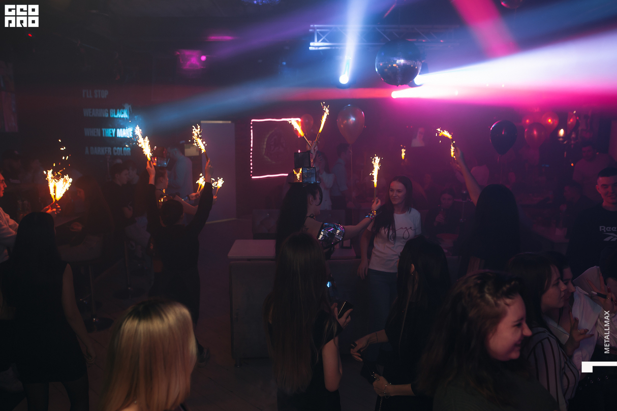 BLACK BIRTHDAY PARTY 8
