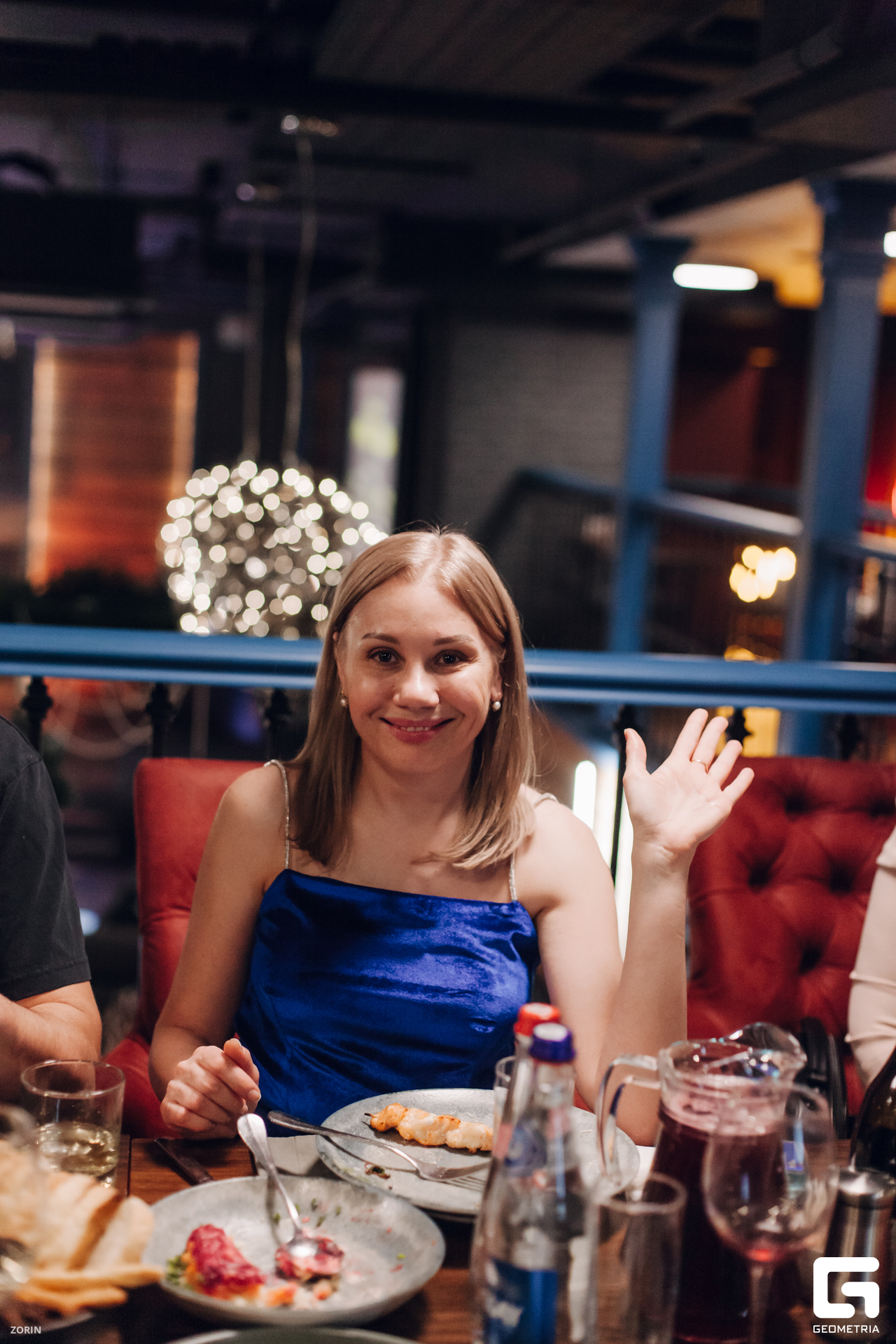 072-20-33-58-19-12-24- Zorin.jpg