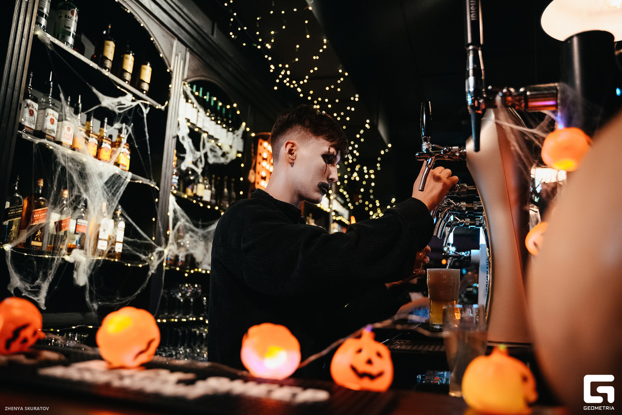 БАЛ ALTER EGO. Хеллоуин-вечеринка в ресторане "Rock Bar" 19