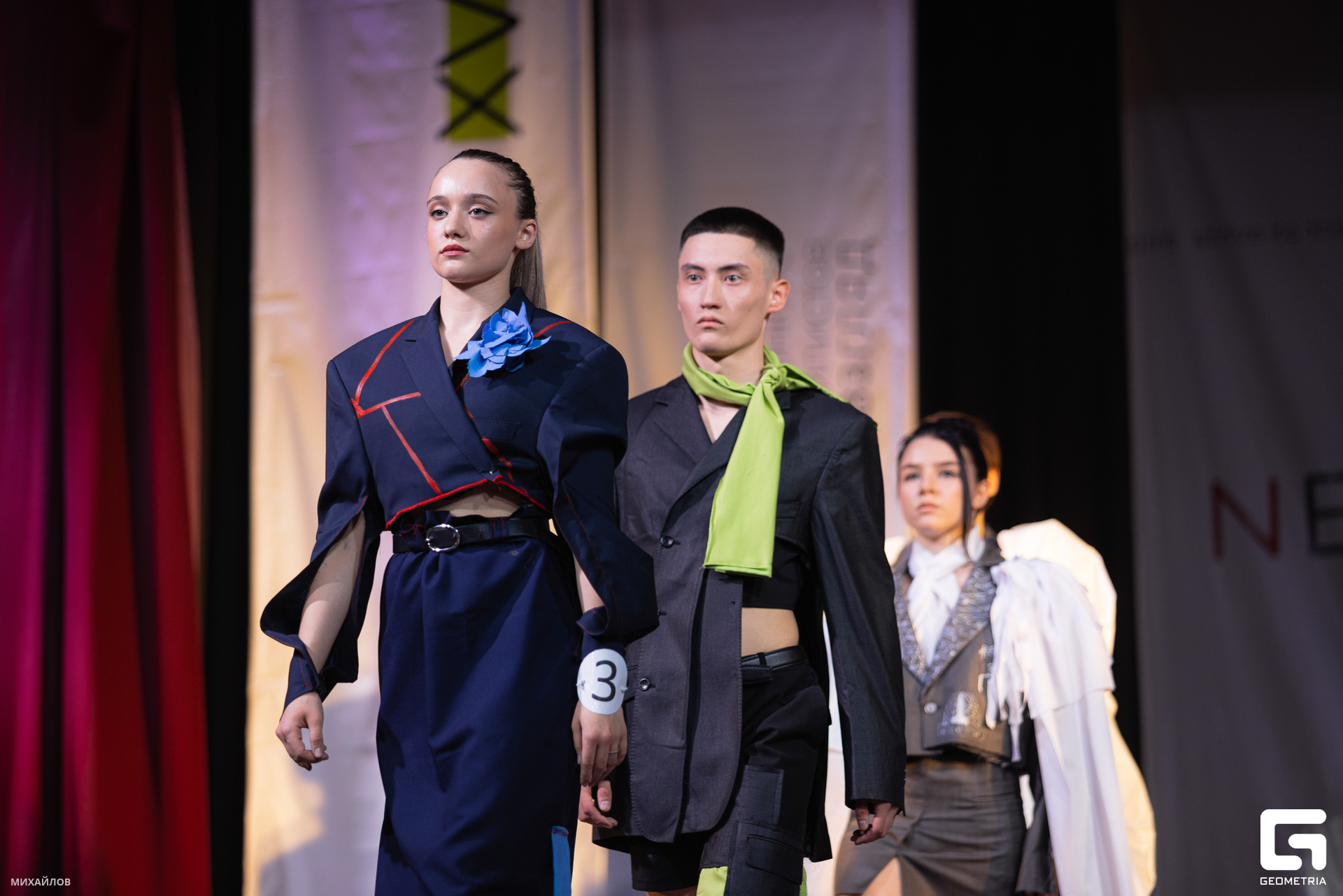 081-2305204353-Показ - Михайлов - 2560.JPG