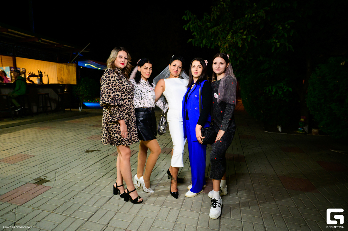 Выходные в кафе "Grill park" 29