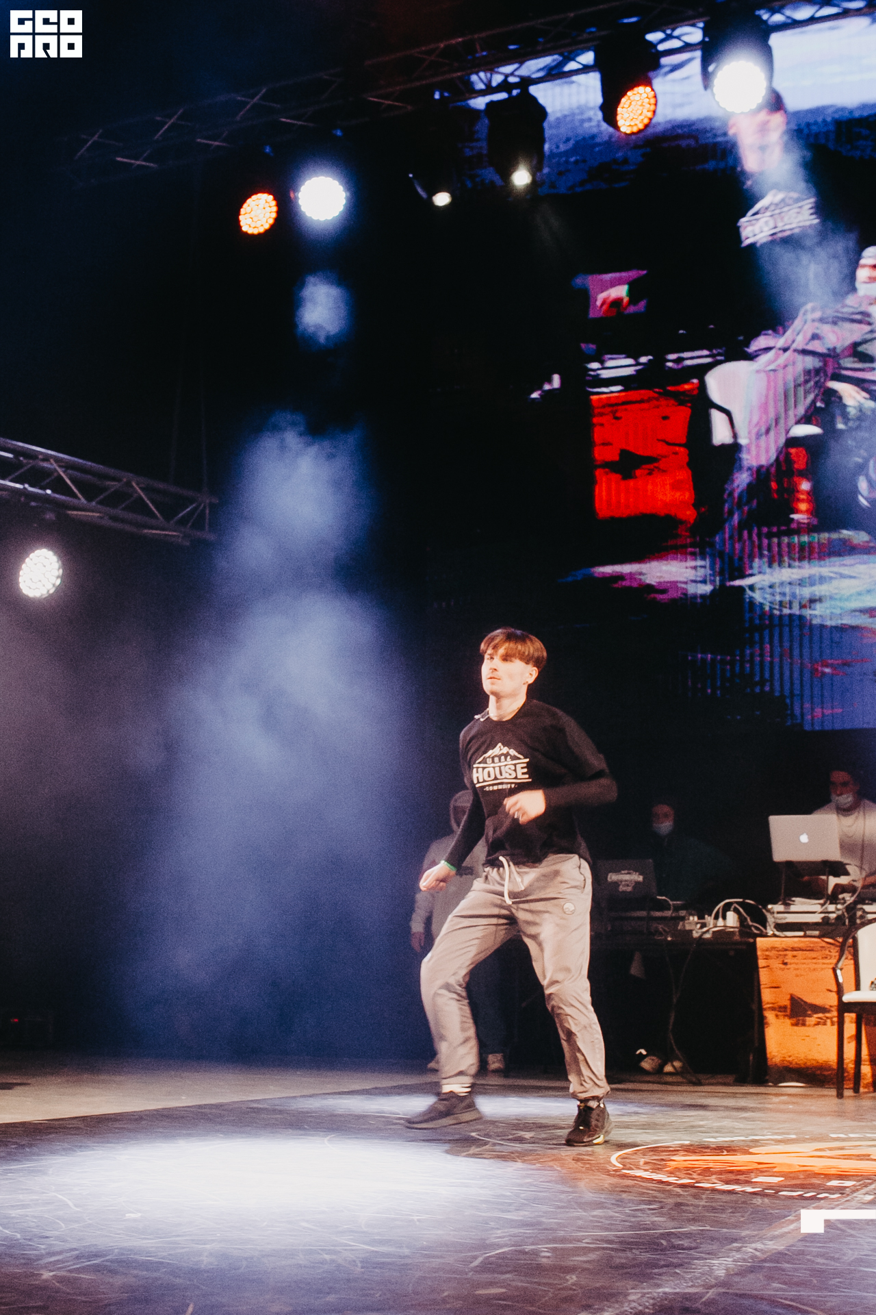 2021-12-05 16-00-53_alenaarchibald117.JPG