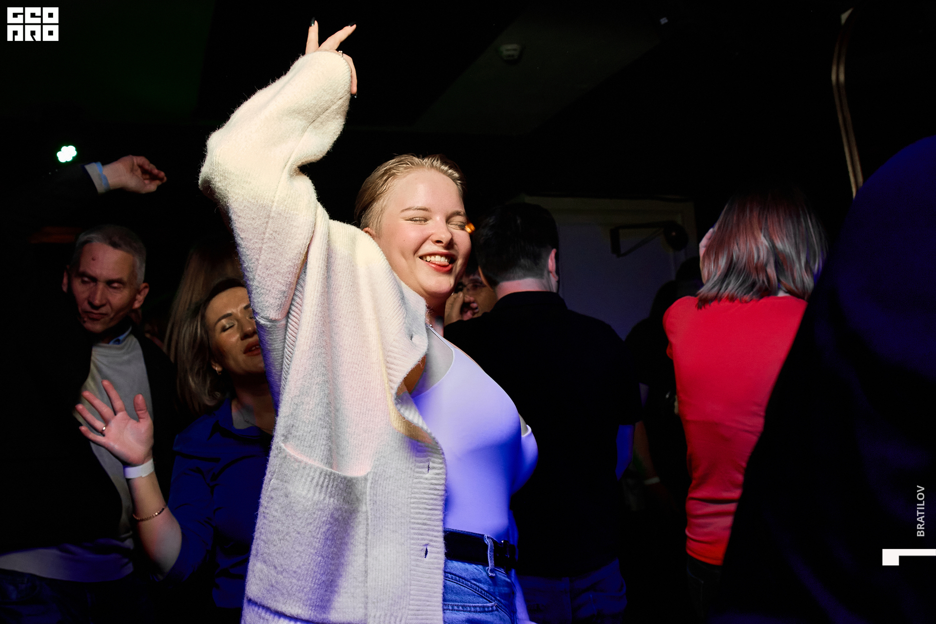 00106 - 2022-10-29 01.56.12 - Alex Bratilov.jpg