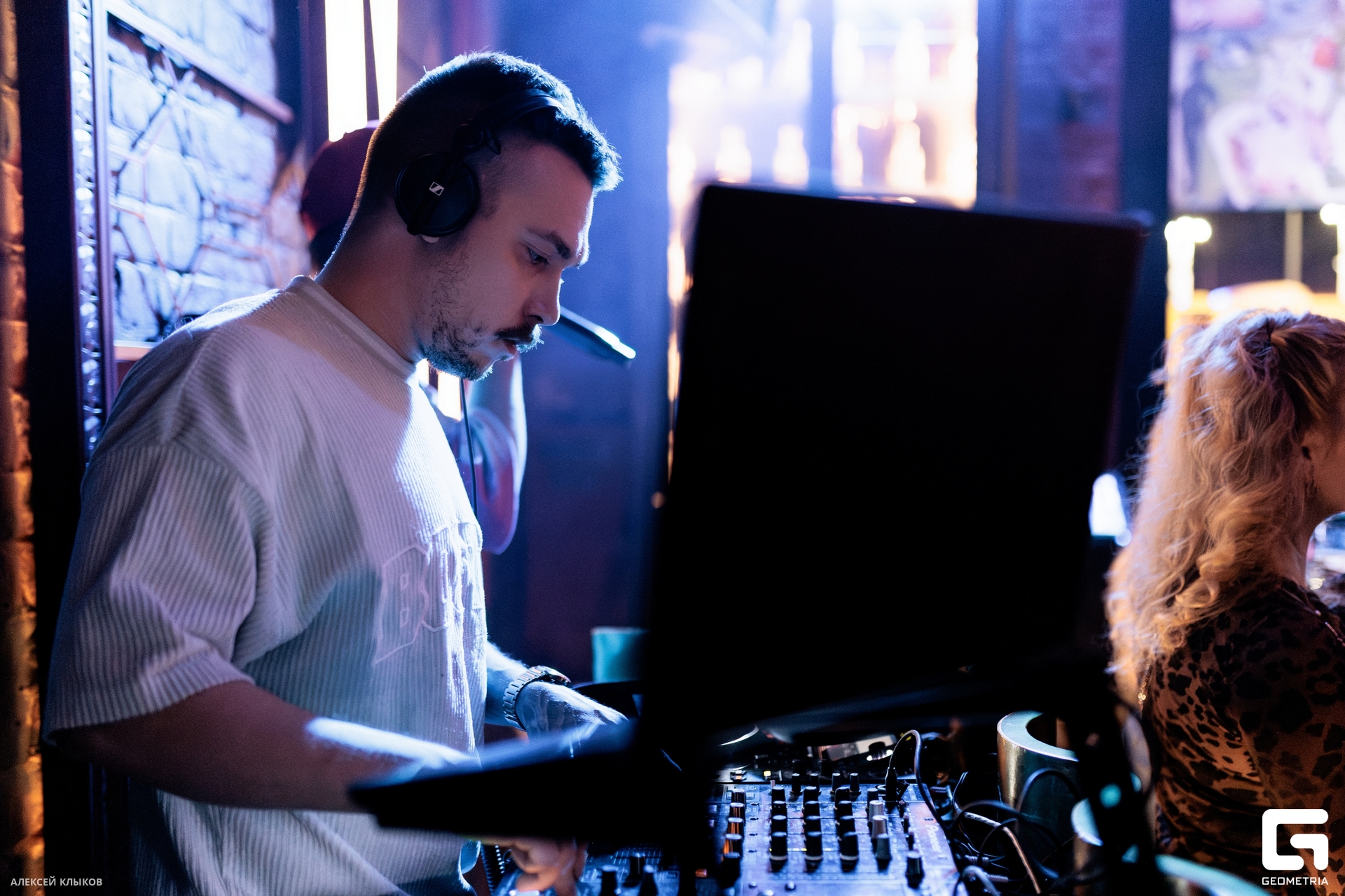 OTF_0409-Улучшено-Ум. шума.jpg