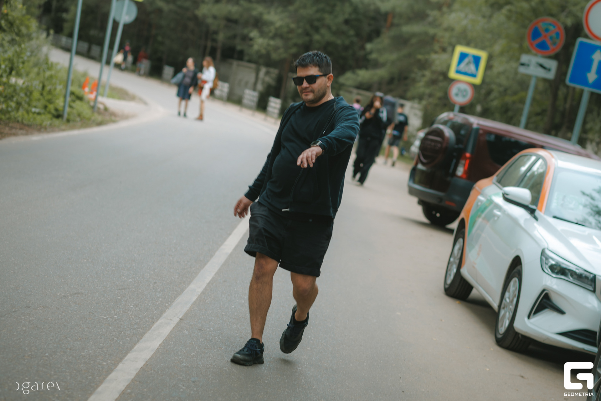 OUTLINE 2024-427-314.jpg