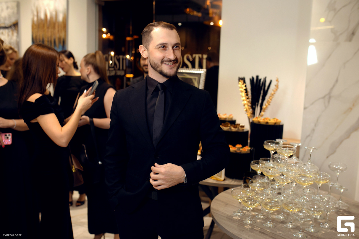 11 BLACK PARTY 21